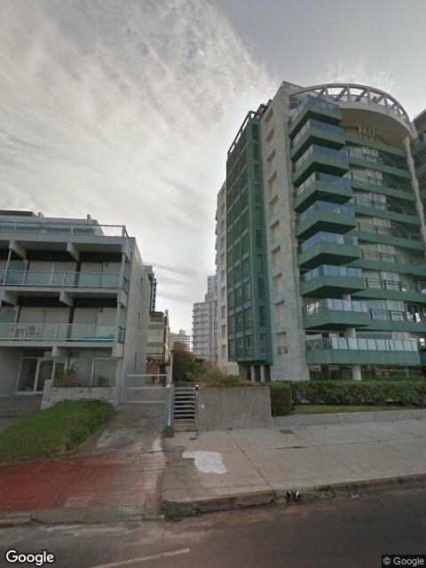 Fachada de Edificio Constellation — Playa Brava, Punta del Este