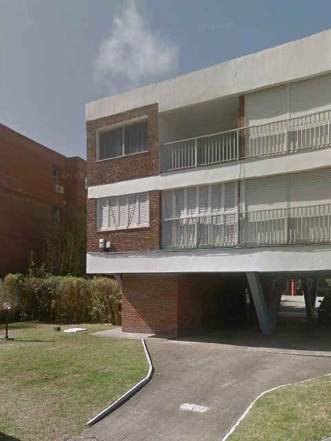 Fachada de Copacabana — Playa Mansa, Punta del Este