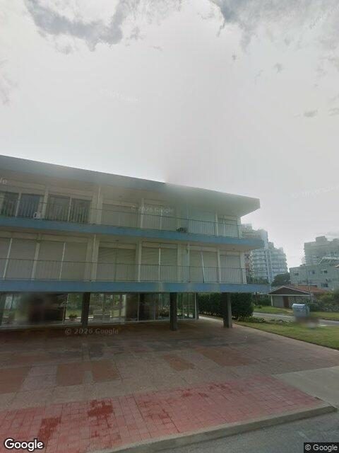 Fachada de Edificio Costa Brava — Península, Punta del Este