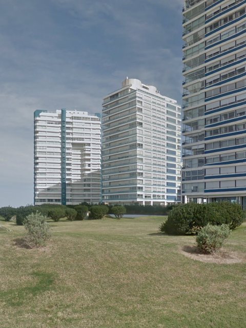 Fachada de Delfin — Playa Brava, Punta del Este