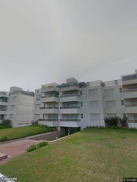 Fachada de Edificio Di Como — Rincón del Indio, Punta del Este