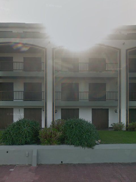 Fachada de Farallon — Península, Punta del Este