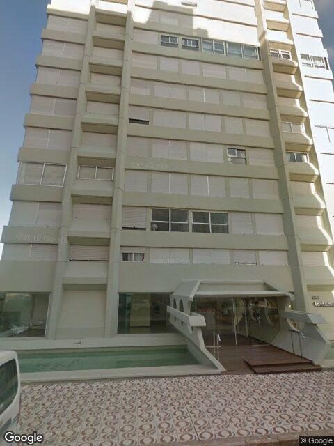 Fachada de Edificio Fontemar — Península, Punta del Este