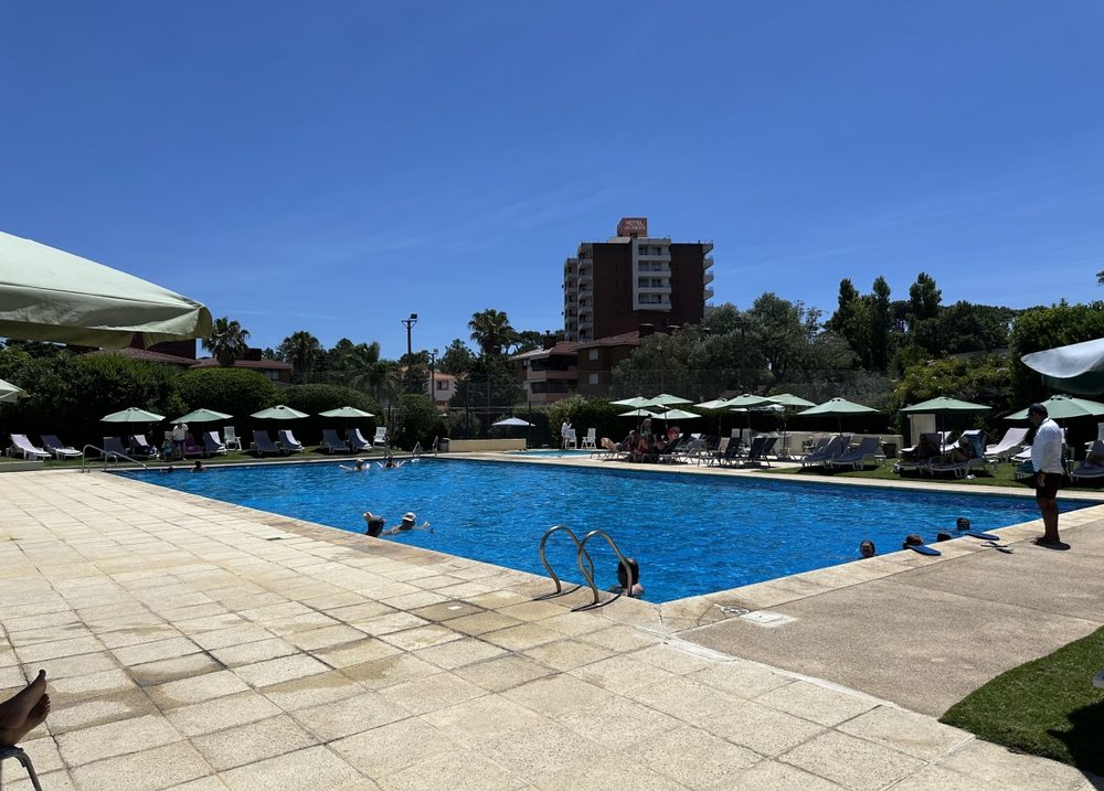 Fachada de Fragata — Playa Mansa, Punta del Este