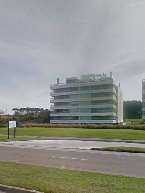 Fachada de Indigo — Playa Brava, Punta del Este