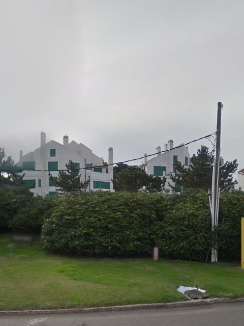 Fachada de Manutara — Playa Brava, Punta del Este