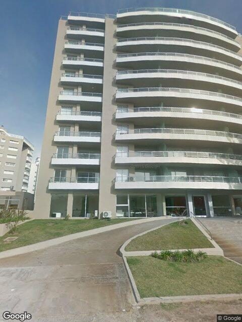 Fachada de Edificio Moon Punta — Aidy Grill, Punta del Este