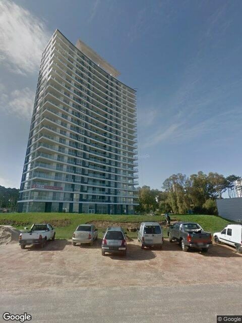 Fachada de Edificio One II — Av. Roosevelt, Punta del Este