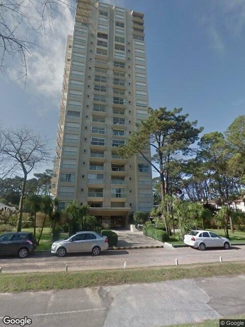 Fachada de Edificio Parquemar Bosque — Av. Roosevelt, Punta del Este