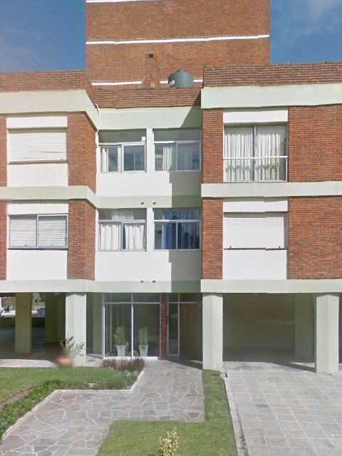Fachada de Peru — Playa Mansa, Punta del Este