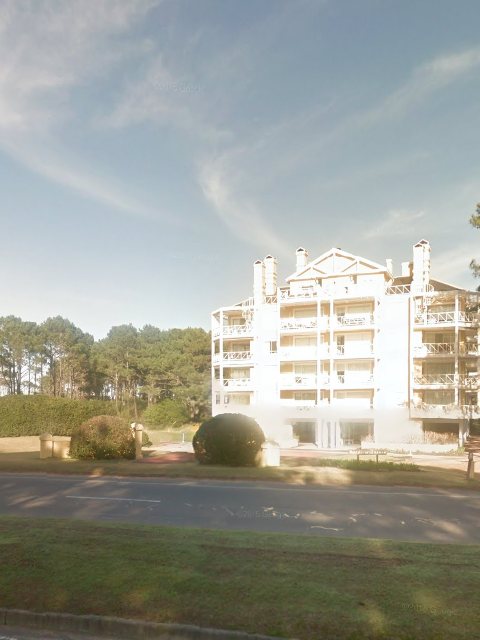 Façade de Pinares de la Barra — Playa Brava, Punta del Este