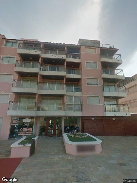 Fachada de Edificio Puerto Deseado — Península, Punta del Este