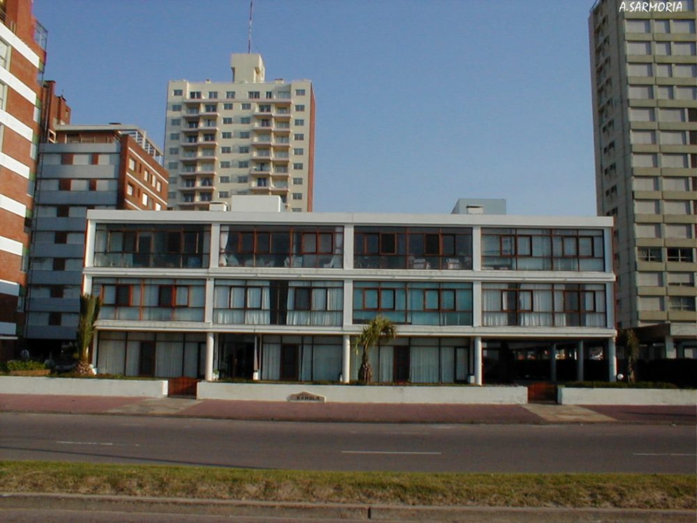 Façade de Rambla — Playa Brava, Punta del Este