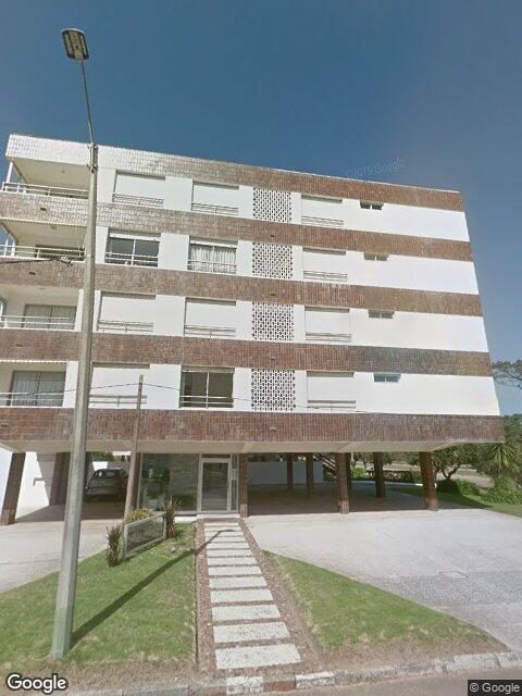 Fachada de Edificio Rio Marina — Playa Mansa, Punta del Este