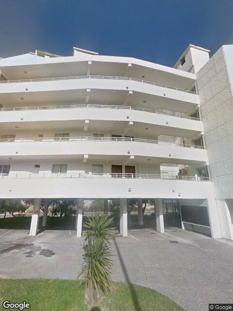 Fachada de Edificio Samambaia — Playa Mansa, Punta del Este