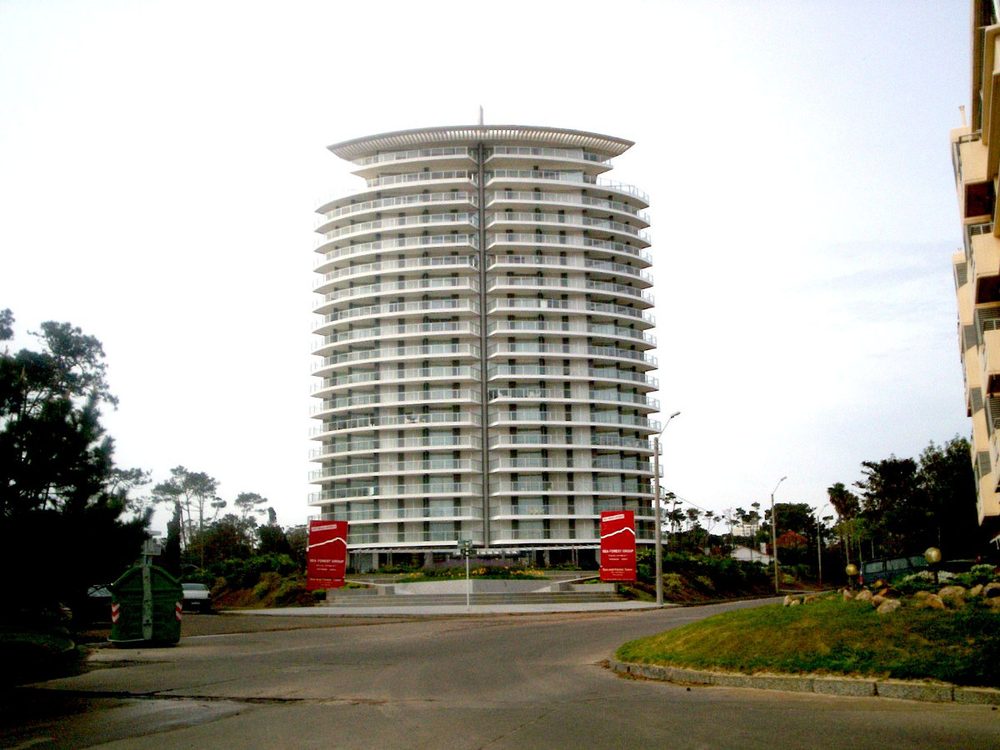 Facade of Sea and Forest — Playa Mansa, Punta del Este