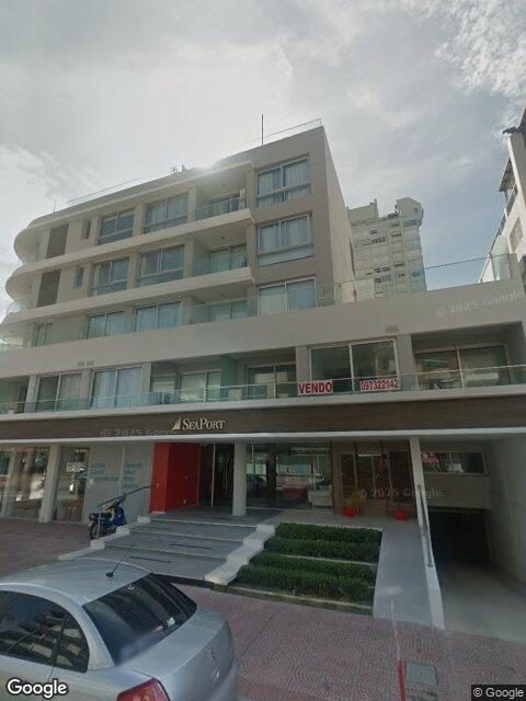 Fachada de Edificio Sea Port — Península, Punta del Este