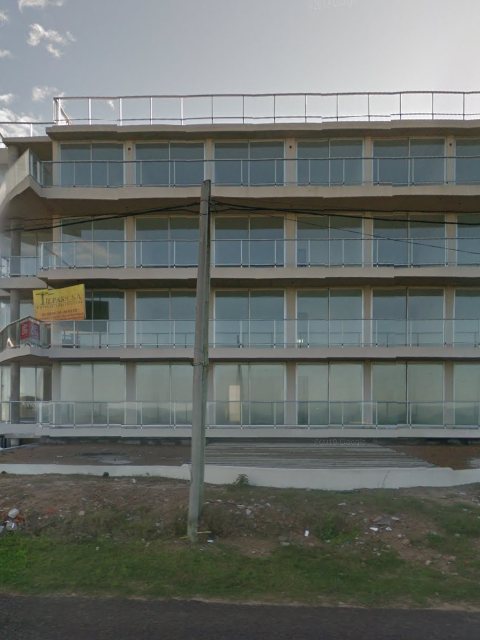 Façade de Tinte — Pinares, Playa Mansa, Punta del Este
