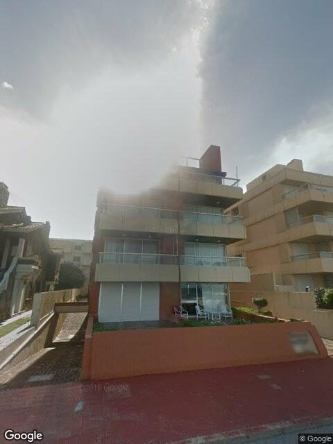 Fachada de Edificio Ventorrillo — Península, Punta del Este