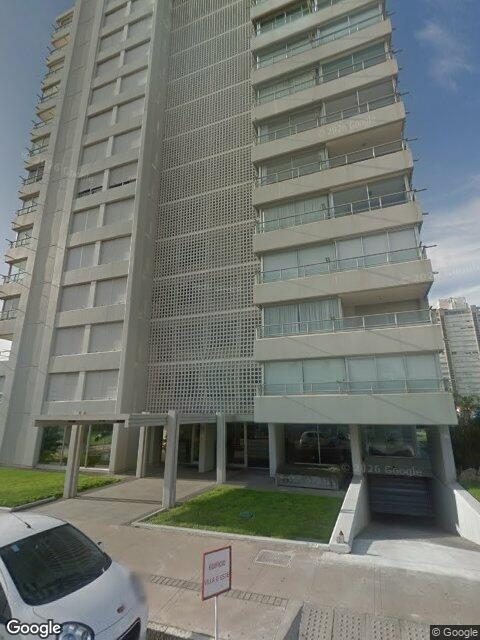 Fachada de Edificio Villa D Este — Península, Punta del Este