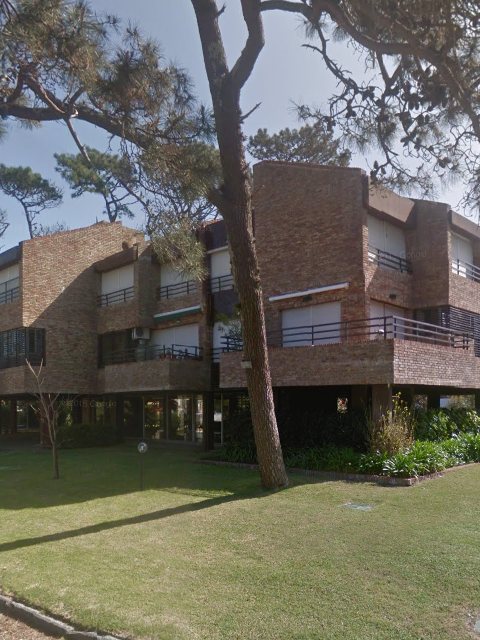 Facade of La Fontana 1 — Playa Mansa, Punta del Este