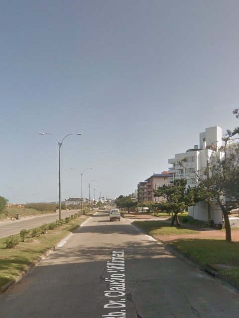 Fachada de Panorama VIII — Playa Mansa, Punta del Este