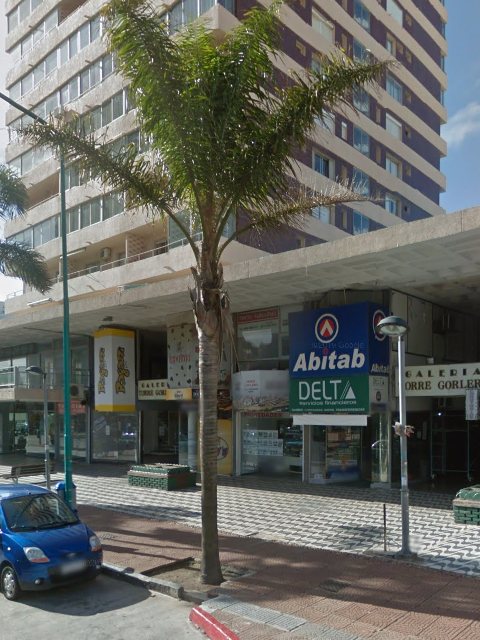 Fachada de Residencial Santa Fe — Península, Punta del Este