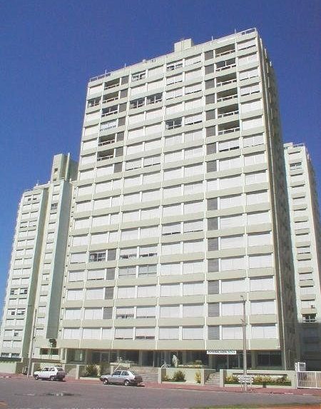 Facade of del Plata II — Playa Brava, Punta del Este