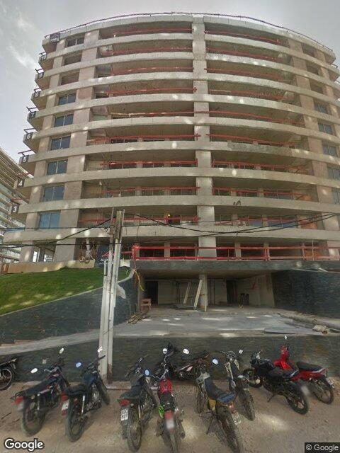 Fachada de Torre Esmeralda — Playa Brava, Punta del Este