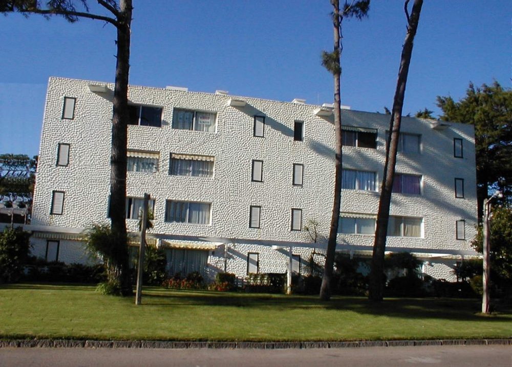 Facade of Francia — Playa Mansa, Punta del Este