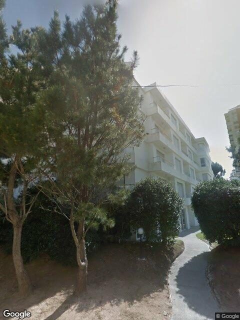 Fachada de Villa Mayon — Playa Mansa, Punta del Este