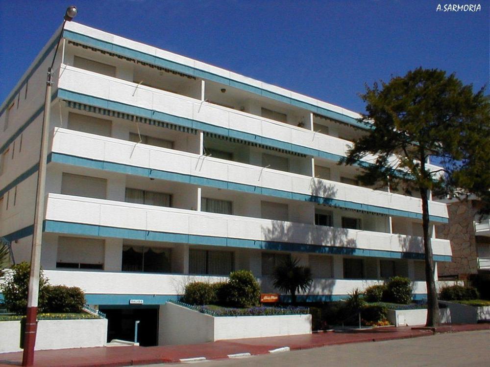 Building Alerces Plaza — photo 1