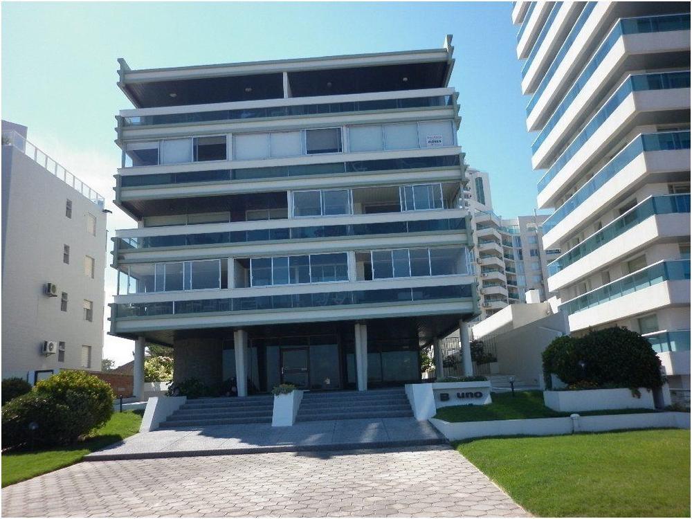 Edifício B Uno — foto 1