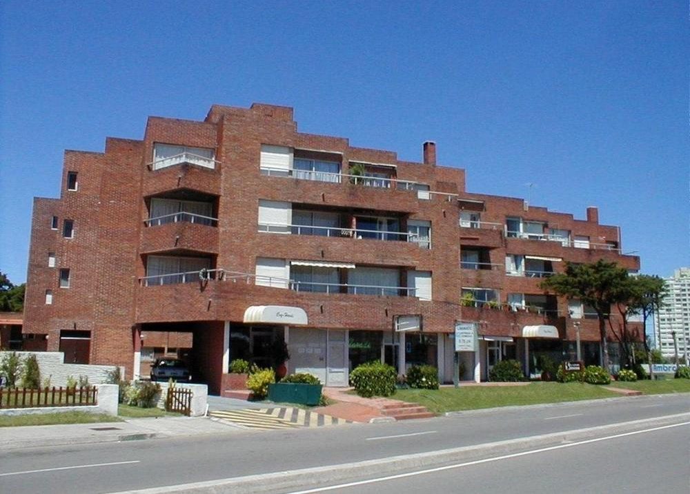 Edifício Coq Hardi — foto 1