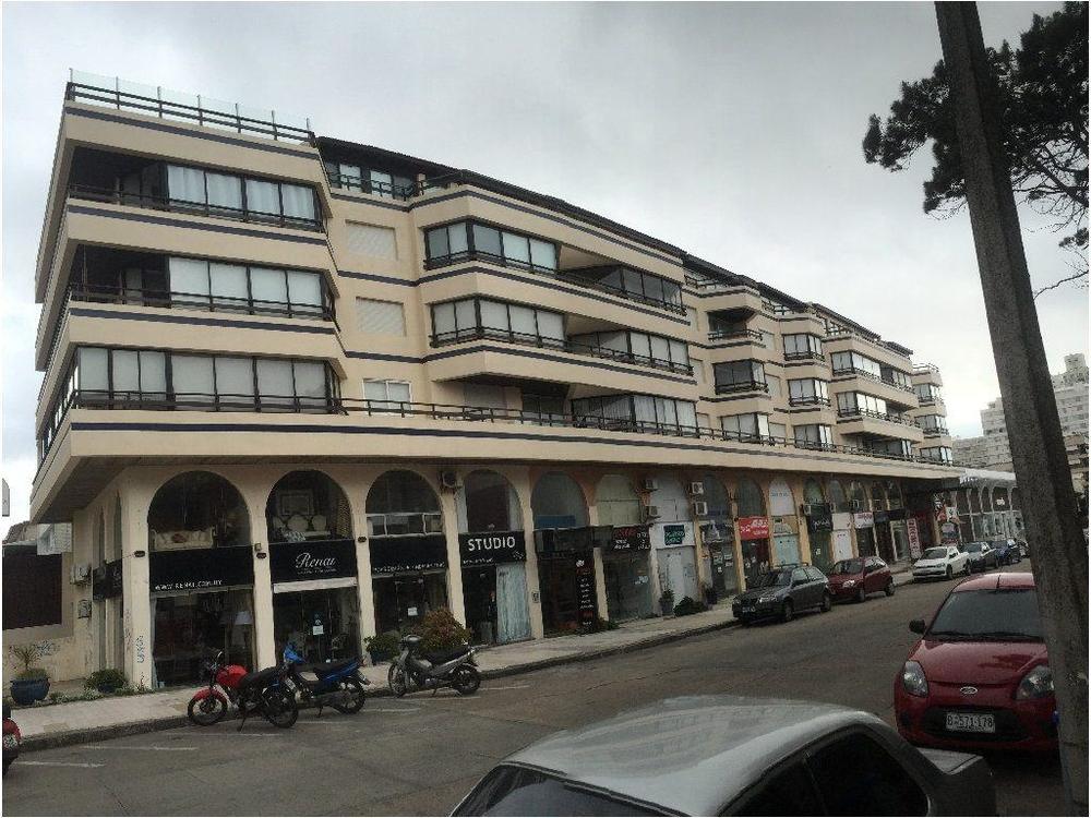 Immeuble Coral Gables — photo 3