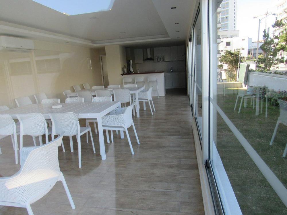 Building Malecon IV — photo 4