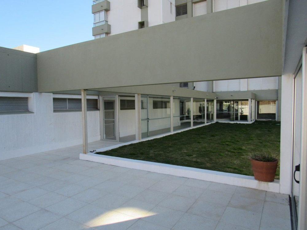 Building Malecon IV — photo 6