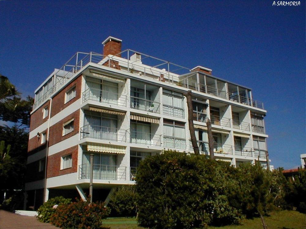Building Mediterráneo — photo 1