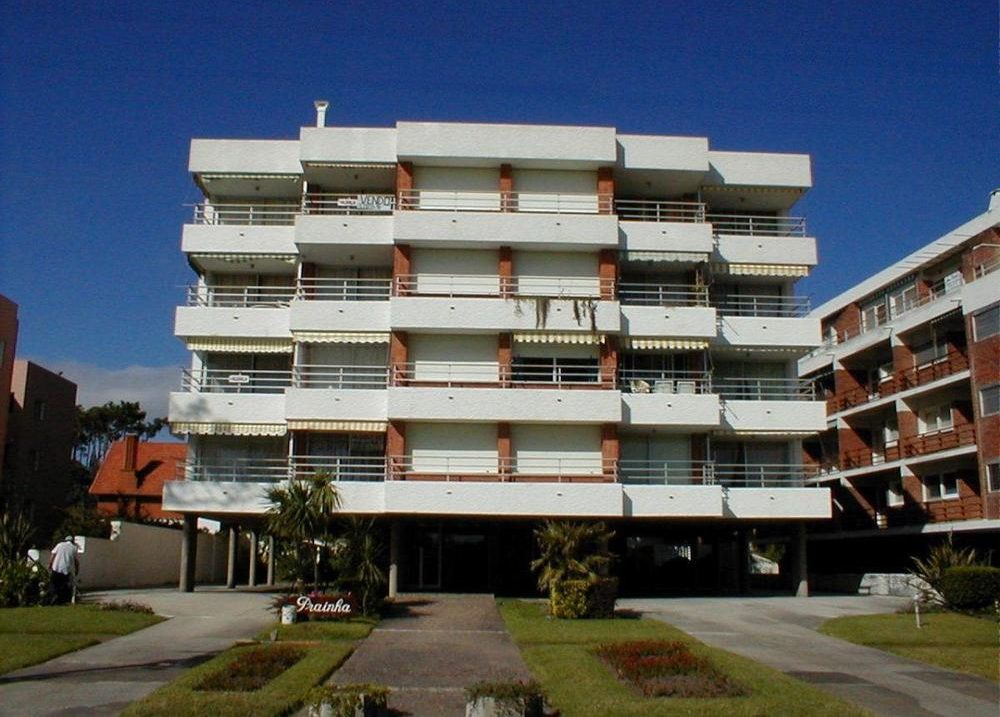 Building Prainha — photo 1