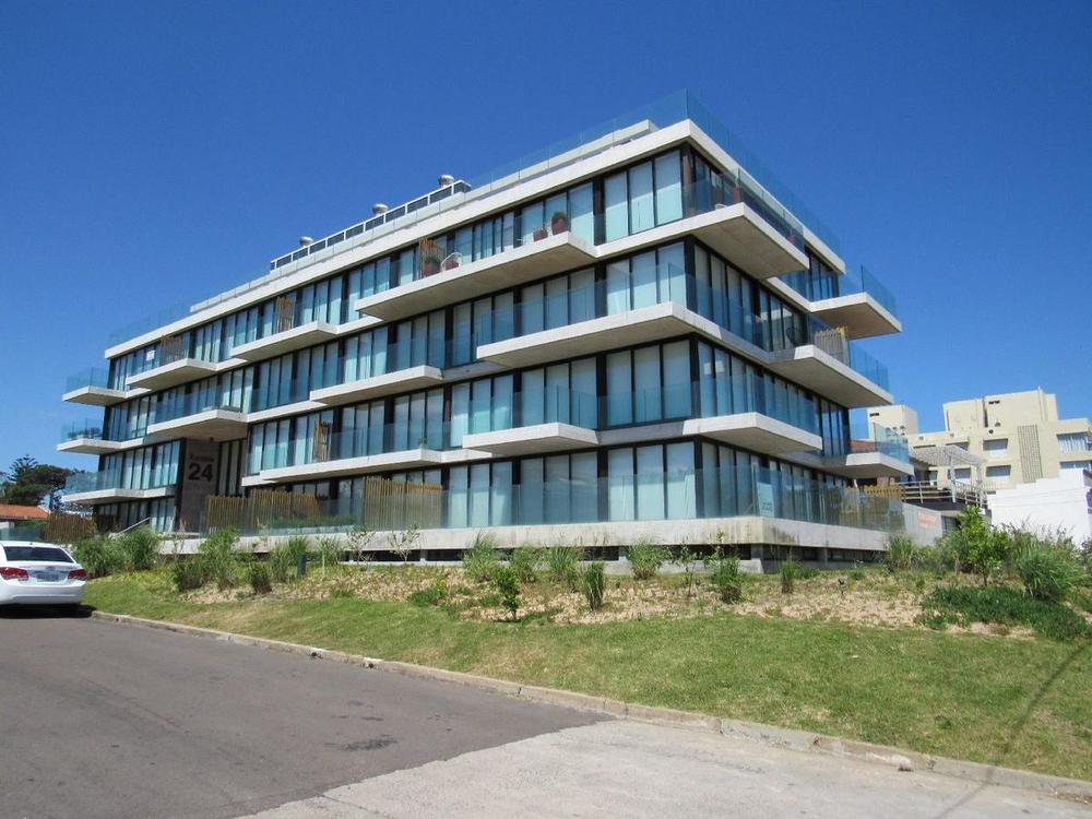Edifício Rambla 24 — foto 1