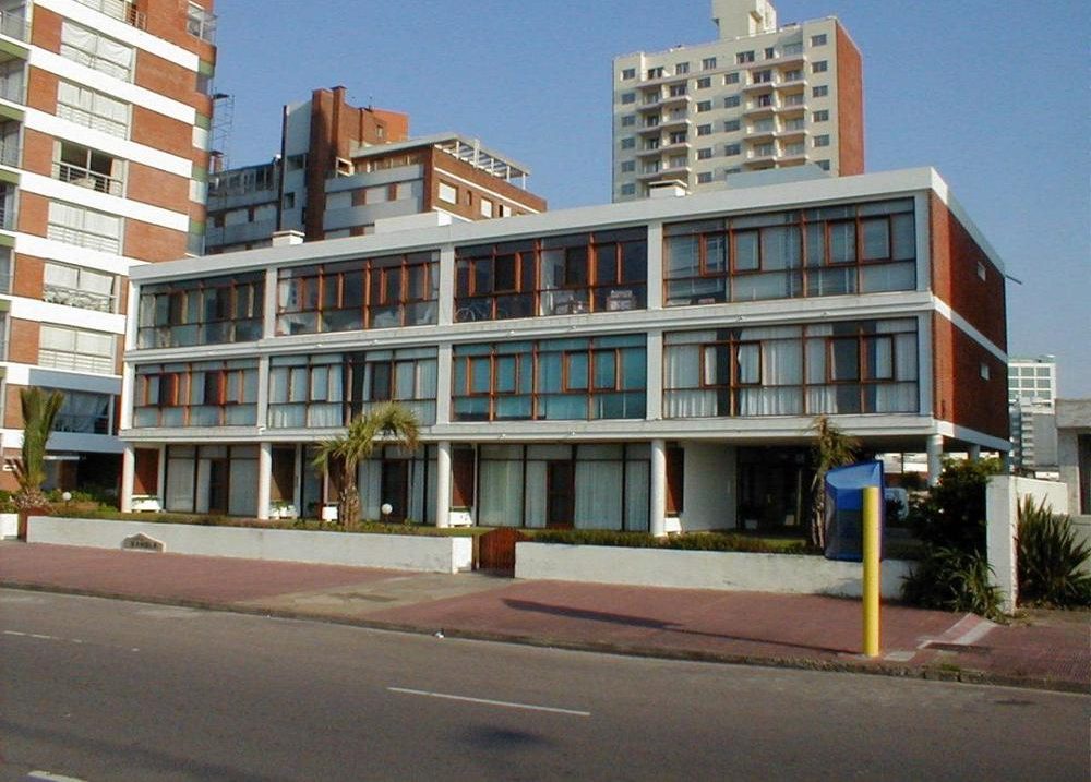 Immeuble Rambla — photo 1