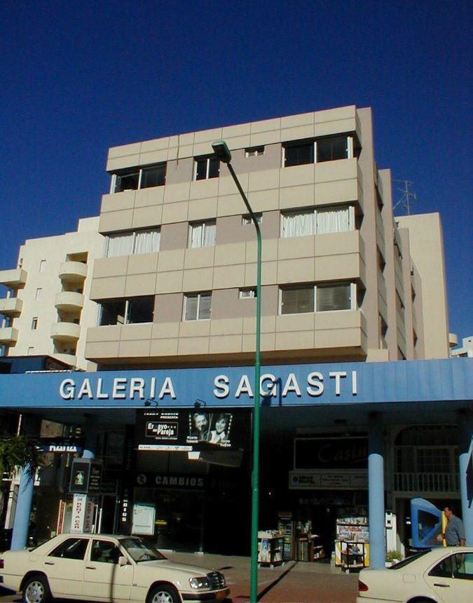 Immeuble Sagasti — photo 1