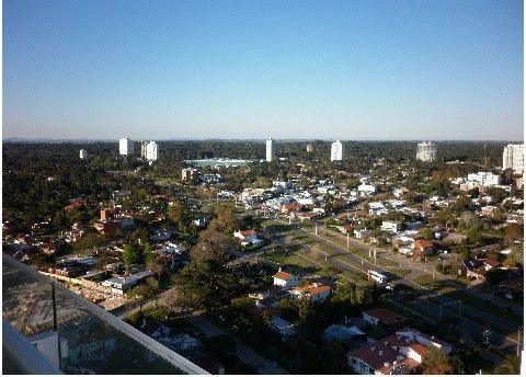 Sunrise Tower — foto 1