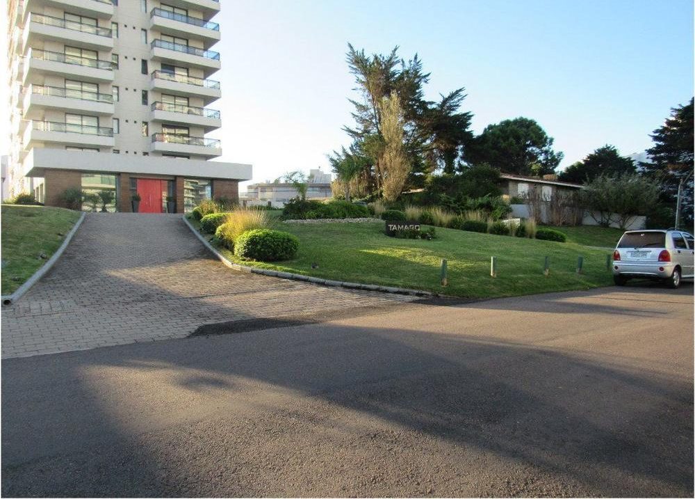 Tower Tamaro — photo 1