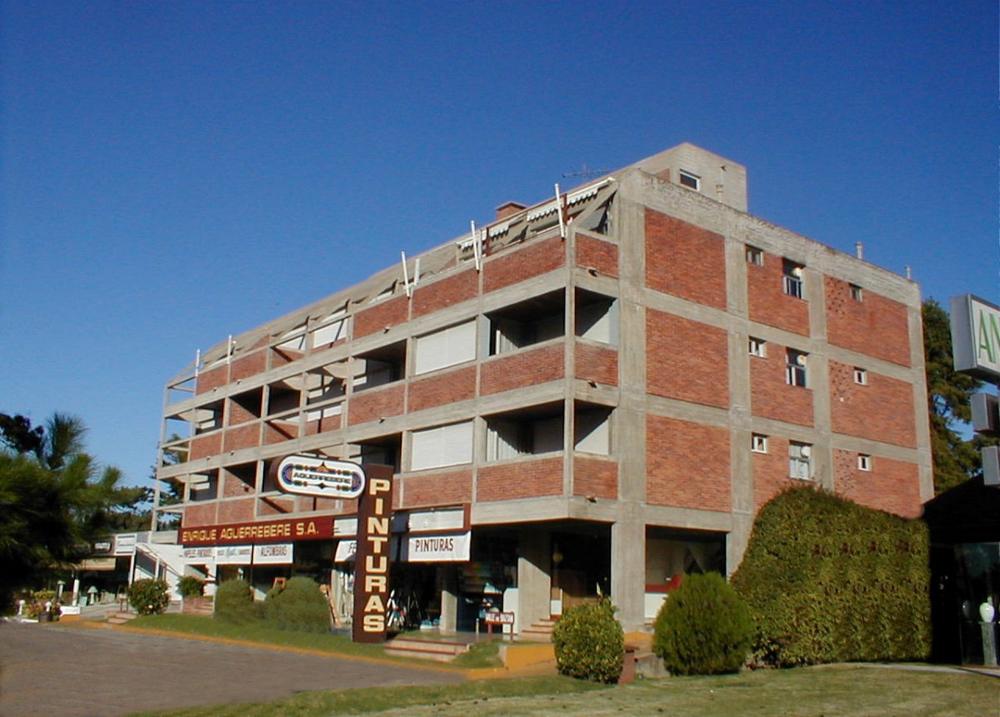 Edificio Valle de Baztan — foto 1