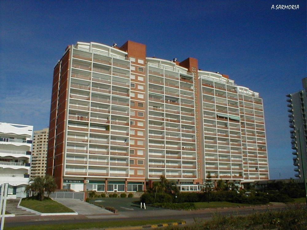 Building Vanguardia — photo 3