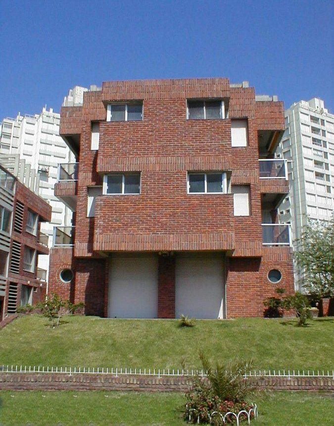 Building Libertad I — photo 1