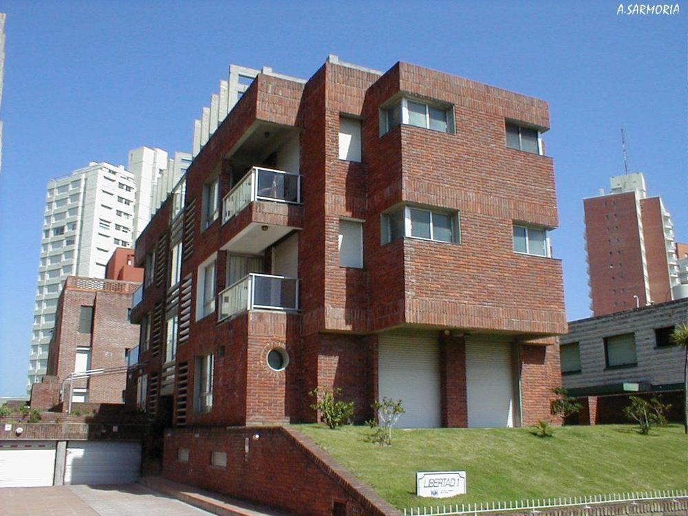Building Libertad I — photo 2