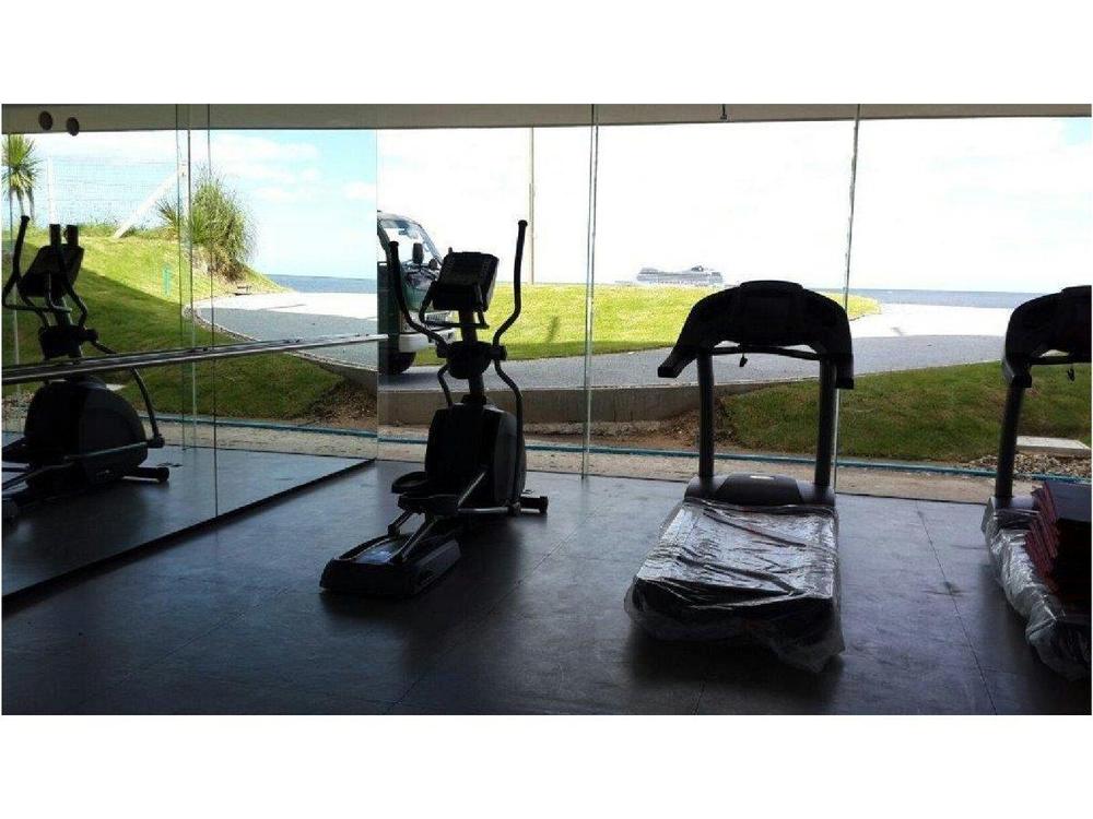 Building Sea Breezes — photo 1