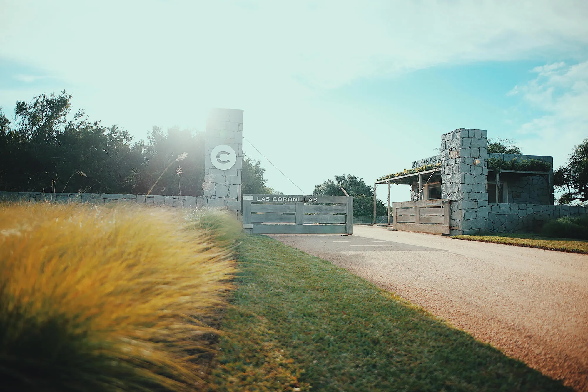 Exterior view of Las Coronillas